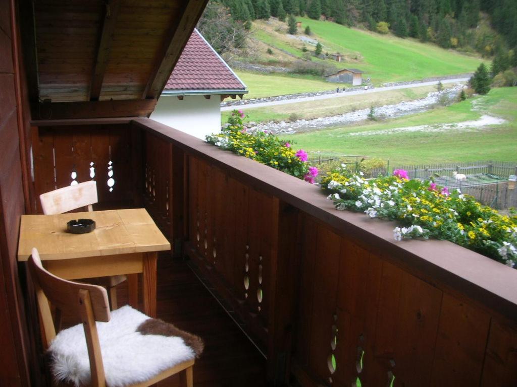 Haus Frank Pitztal Apartment Sankt Leonhard im Pitztal Exterior photo